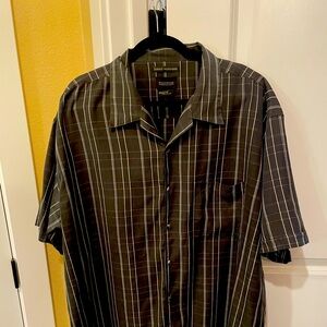 2x Men’s  Alexander Lloyd shirt